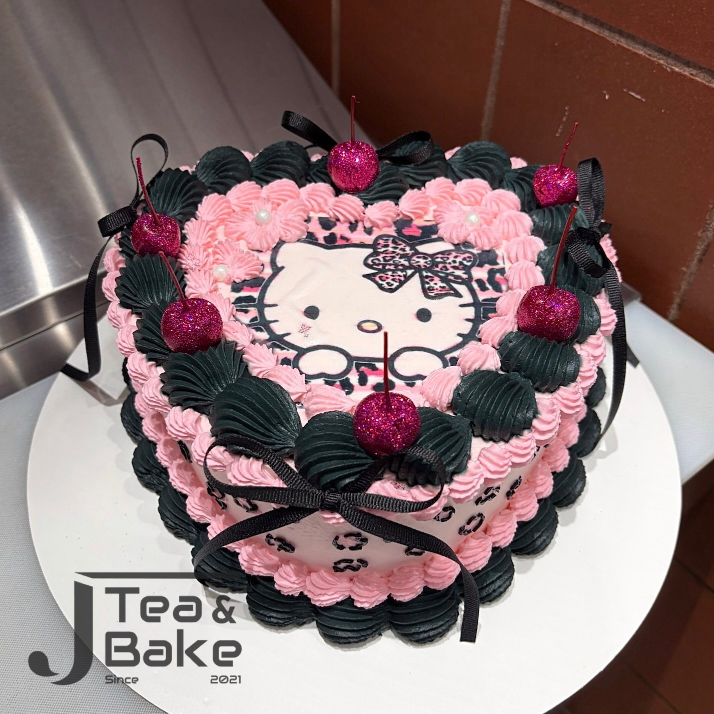 character_heart_4_Hello Kitty (vintage).jpg